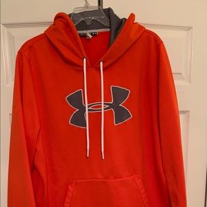 UnderArmor hoodie pullover.